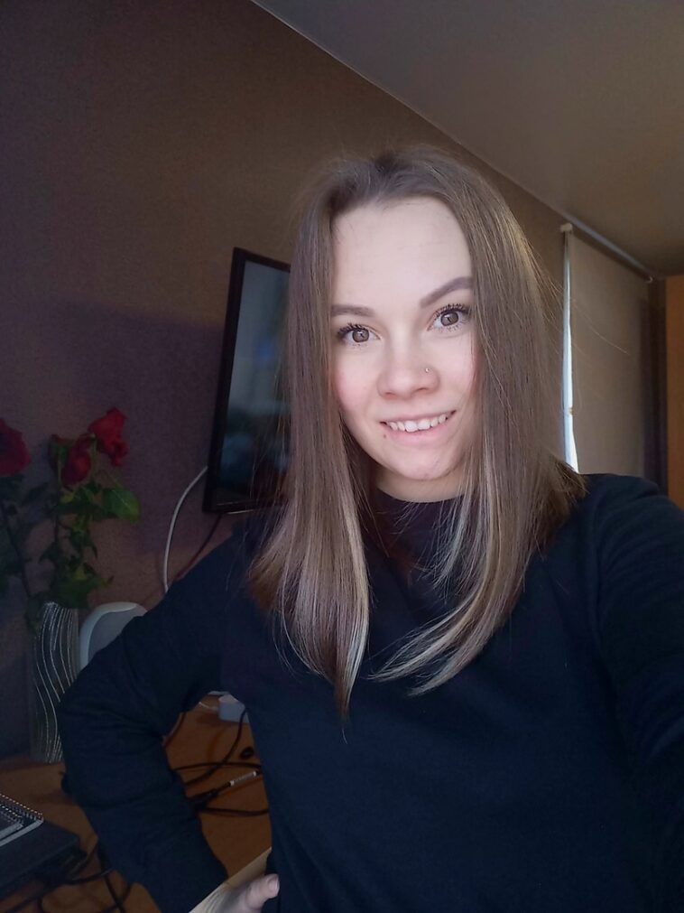 Лена Лемдясова