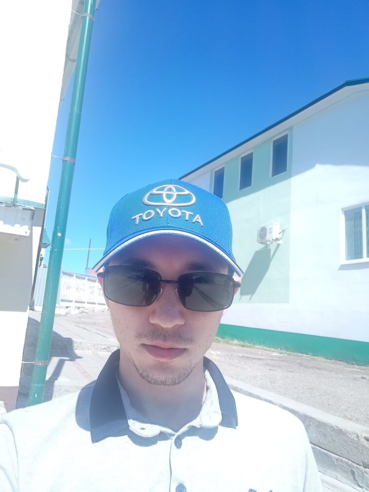 Александр Васильев