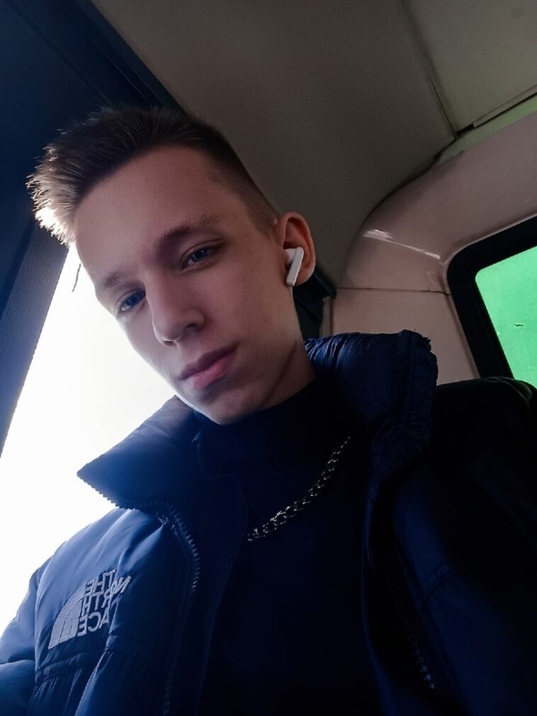 Евгений Вдовин