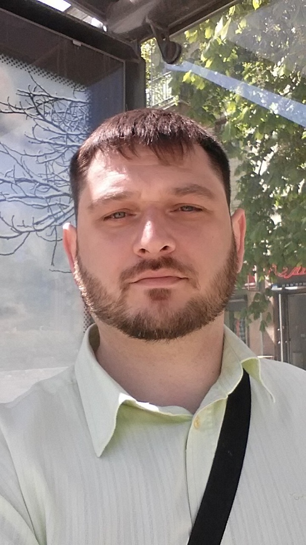 Виталий Храмов