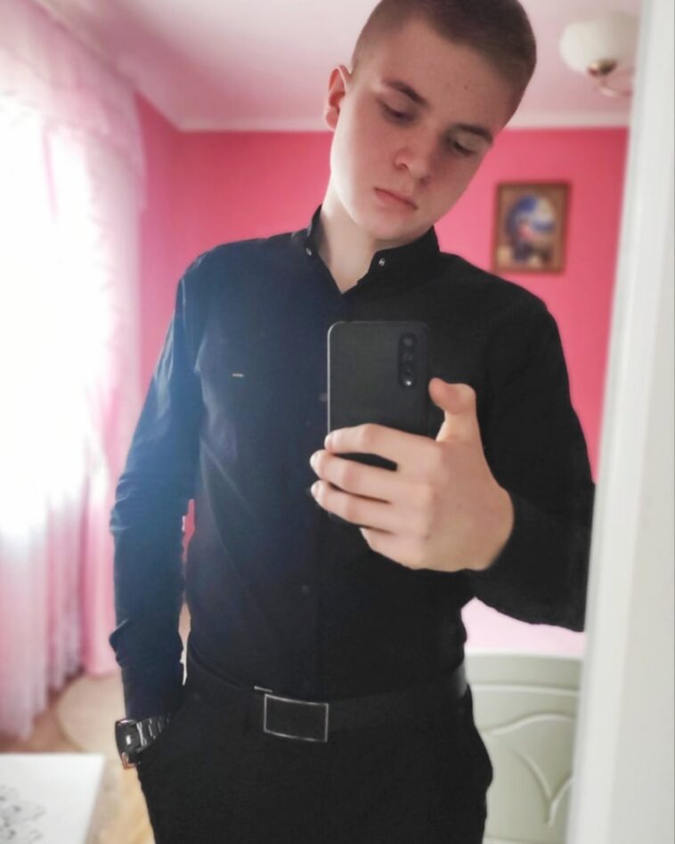 Ваня Артемьев