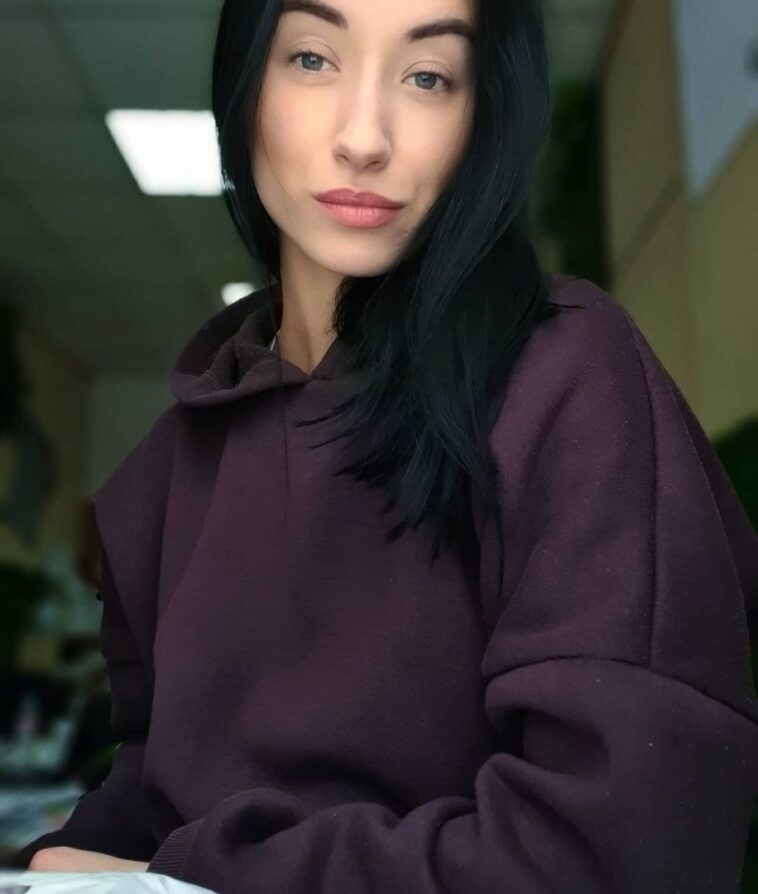 Алина Абдрахманова