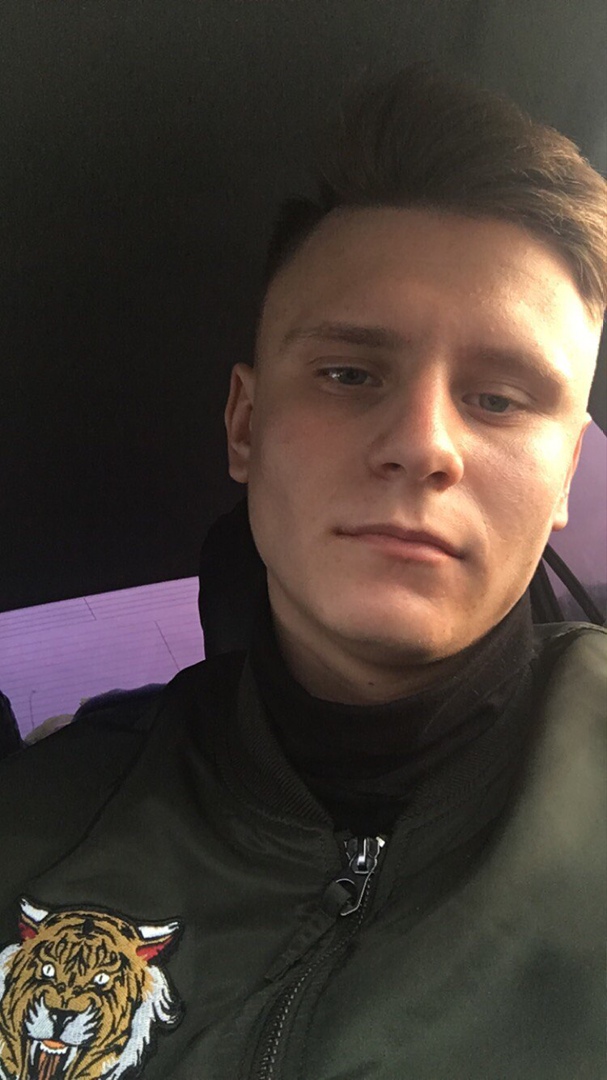 Максим Егоров