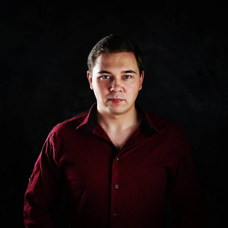 Павел Кальянов